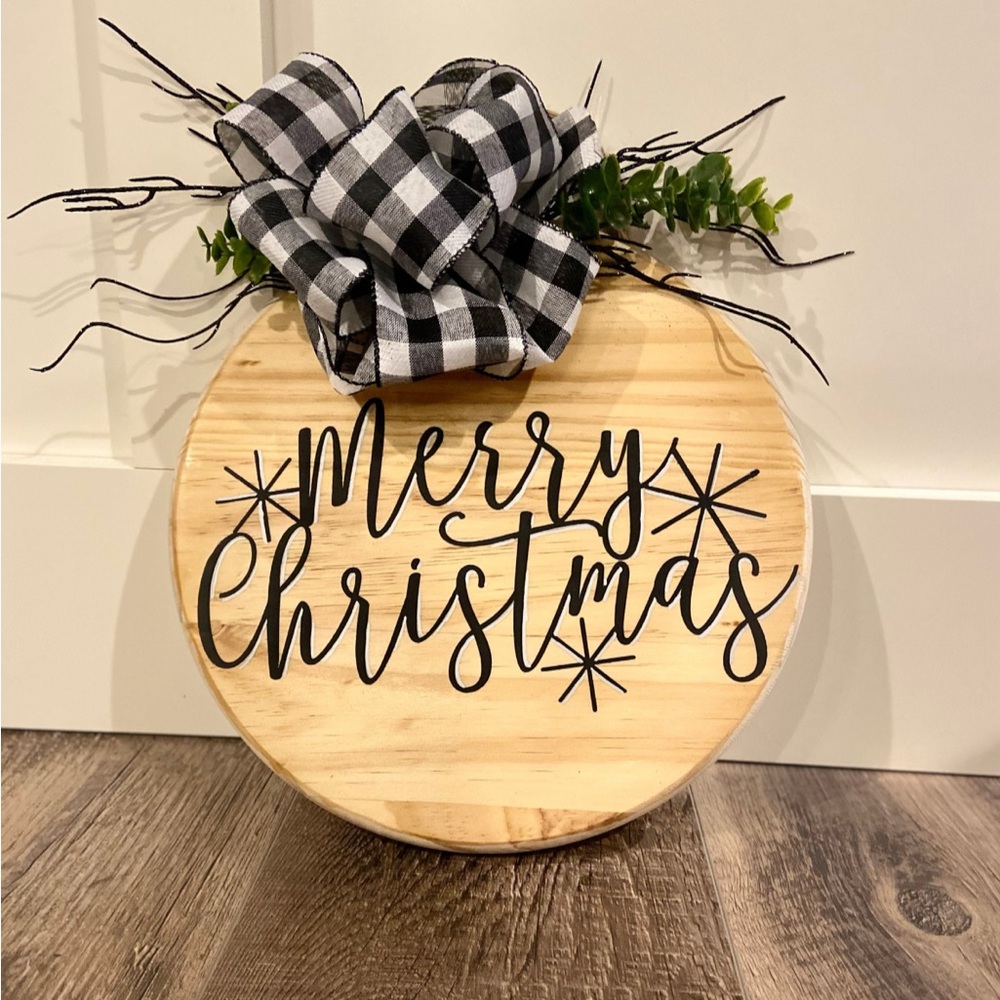 Merry Christmas 🎄 hand crafted sign